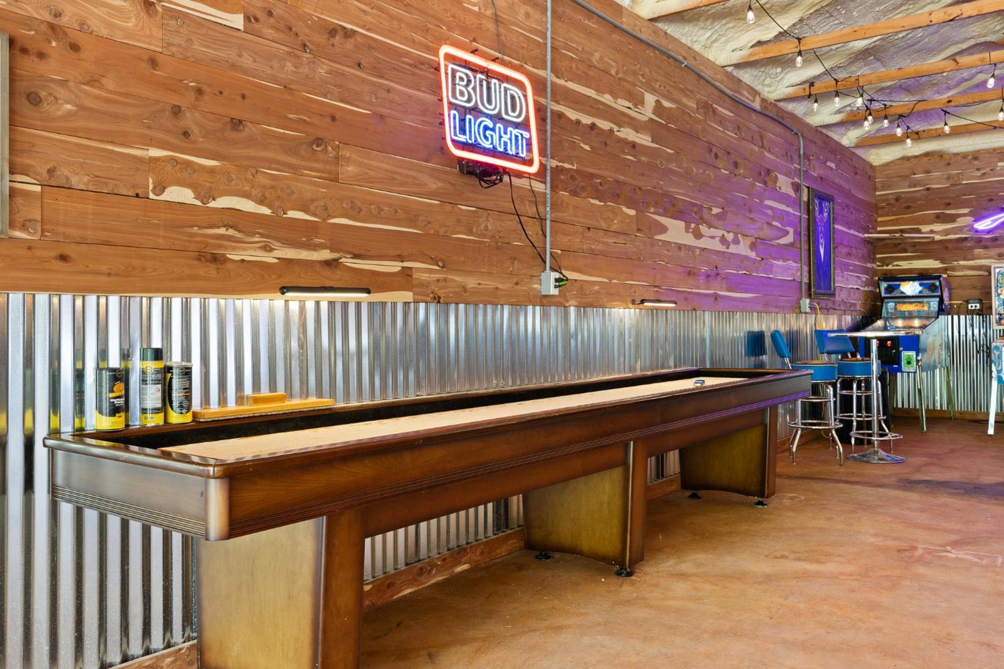 Roadrunner Inn And Log Cabins 尤里卡斯普林斯 外观 照片